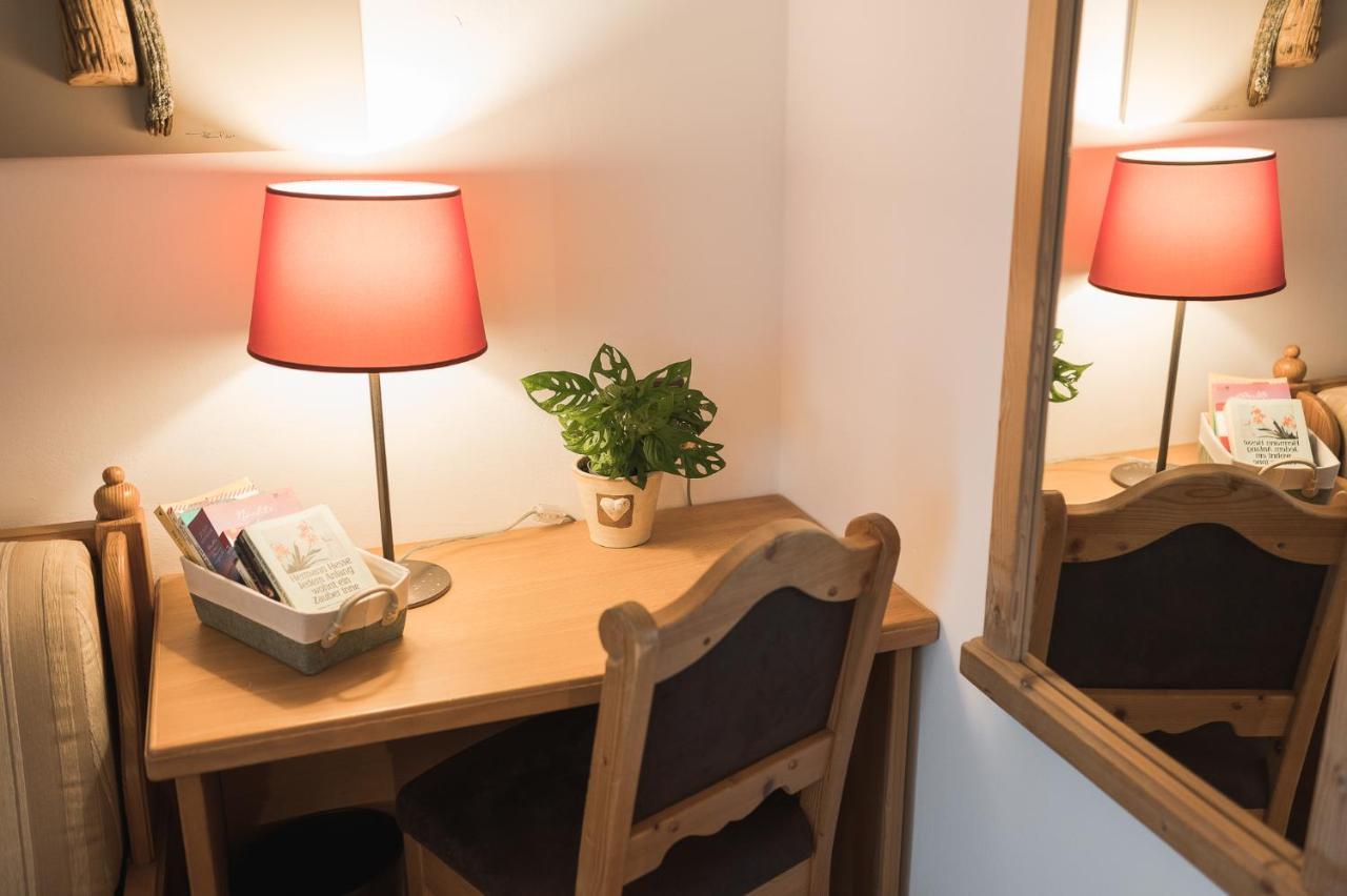 Hotel Alpenhof Tirolo Luaran gambar