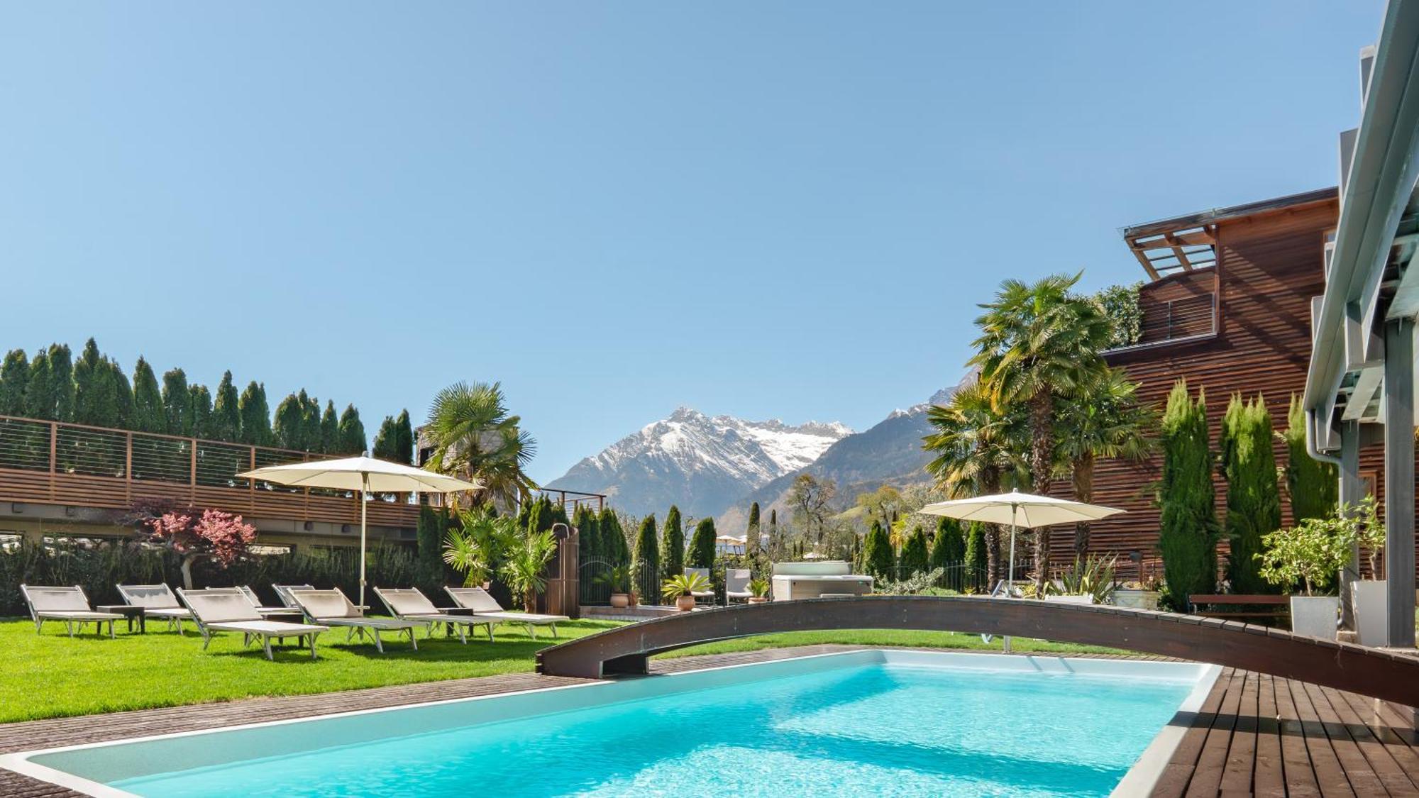 Hotel Alpenhof Tirolo Luaran gambar